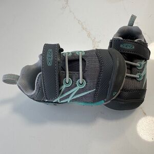 Keen Kids Charcoal and Aqua Sneakers